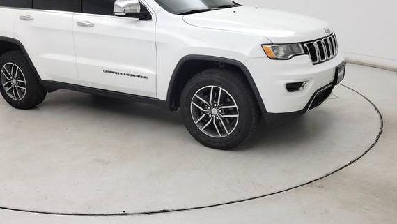 JEEP GRAND CHEROKEE 2017 1C4RJFBGXHC955352 image